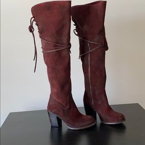 FreeBird -Brock over the knee boot